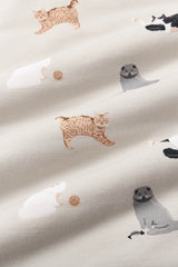 Bib in Fluffy Cat