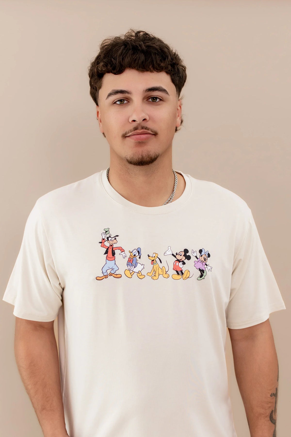 Men's Crew Neck Tee in Mickey and Friends on Ecru