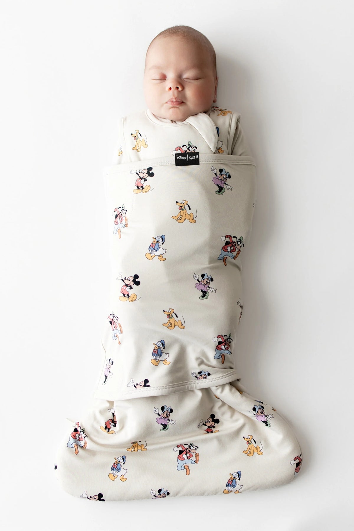 Sleep Bag Swaddler in Mickey Mouse and Friends 1.0